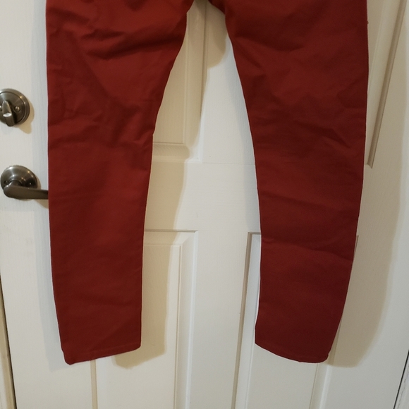 Zara Man Red Distressed Jeans - Picture 6 of 9